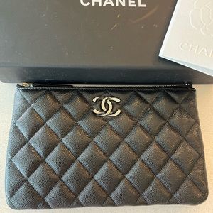 Chanel zip o case wallet NWT